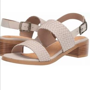 Seychelles Bring it Back Sandal